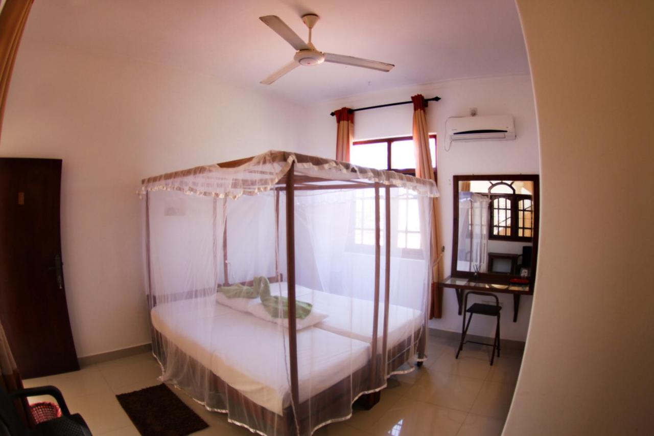 Angel Inn Guest House Negombo Ngoại thất bức ảnh